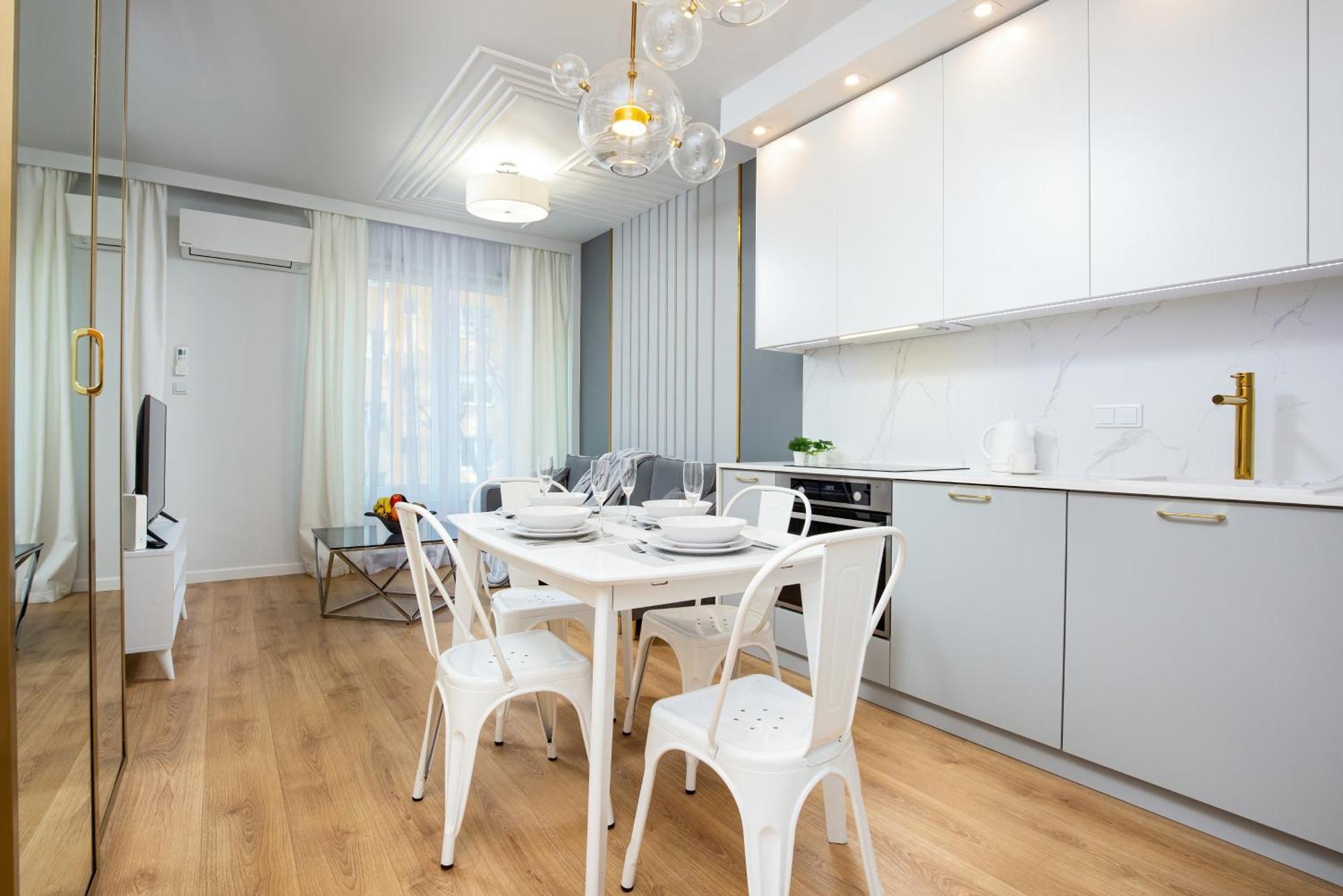 One Bedroom In Center By Renters Prestige * Warsaw