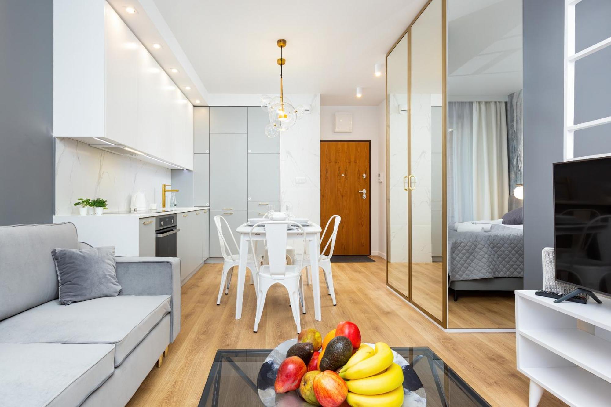 Butas One Bedroom In Center By Renters Prestige